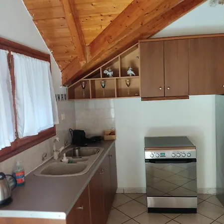 Chloe Attic Feriehus *