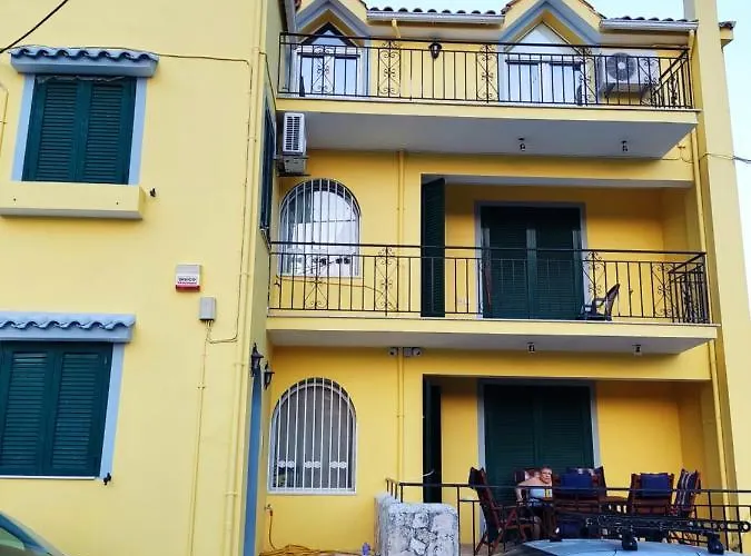 Chloe Attic Holiday home Agia Efimia