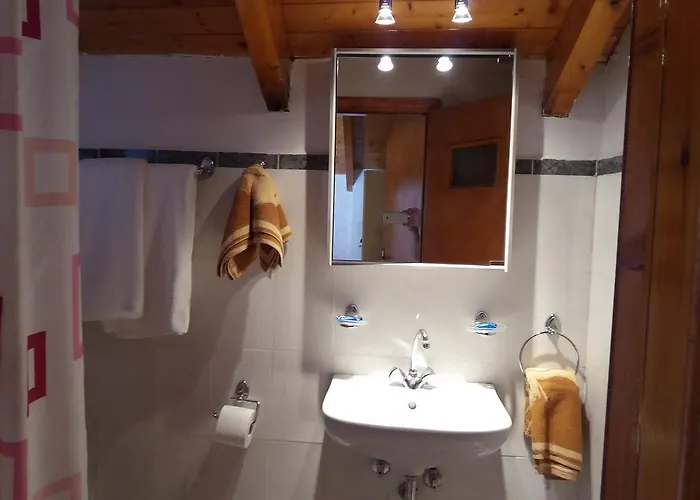 Chloe Attic Holiday home *